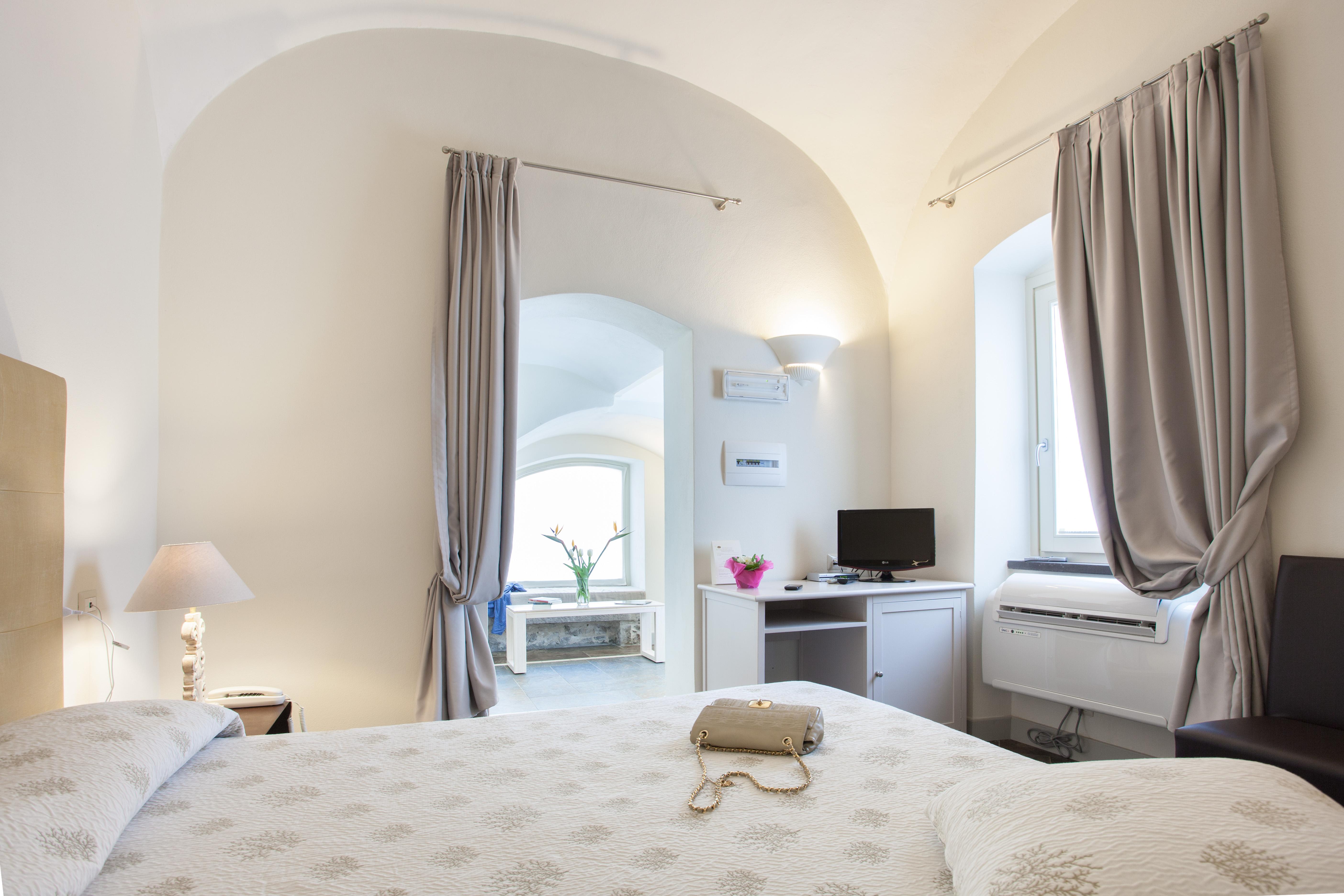 Hotel Maison Tresnuraghes Екстер'єр фото