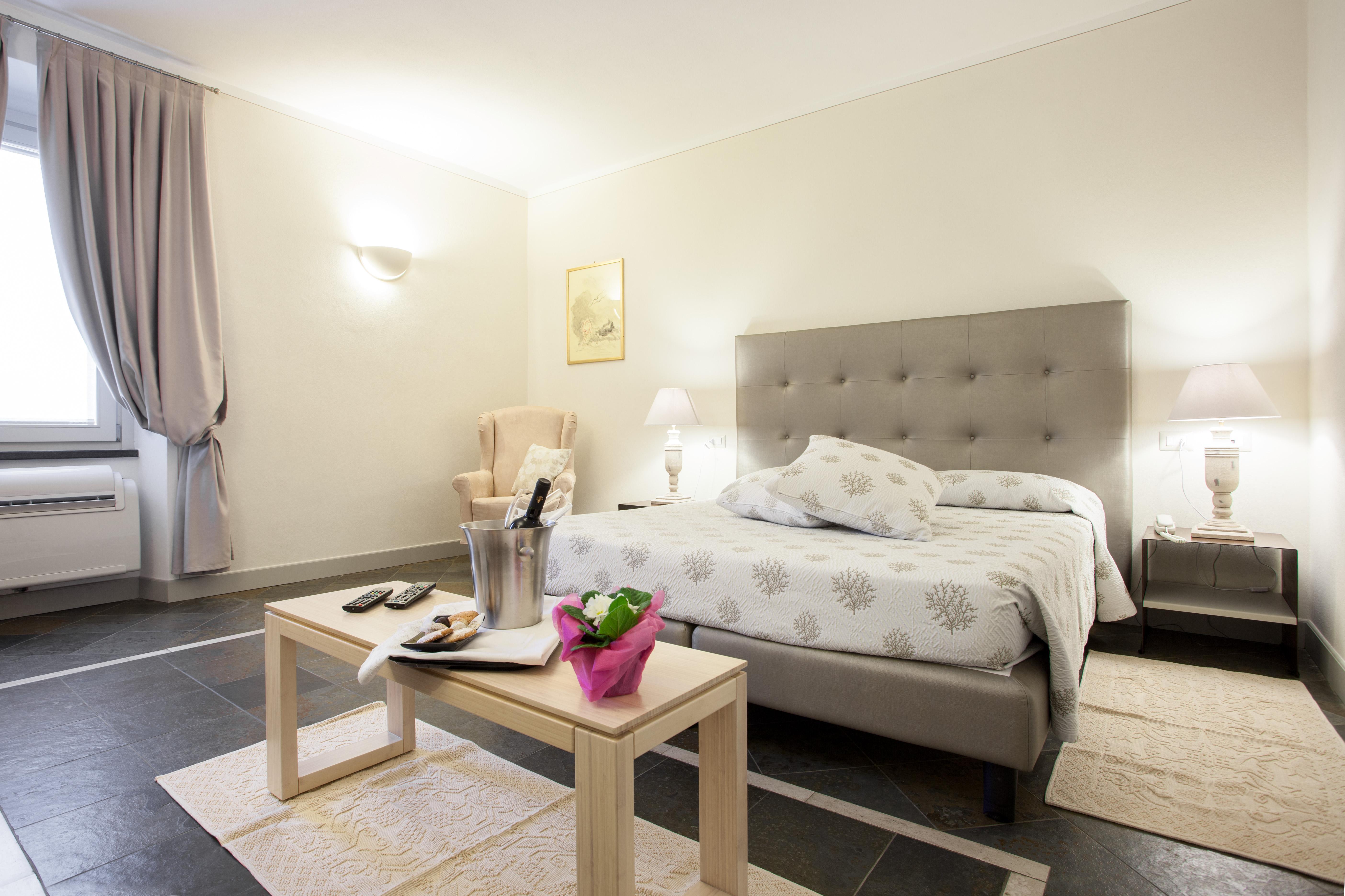 Hotel Maison Tresnuraghes Екстер'єр фото