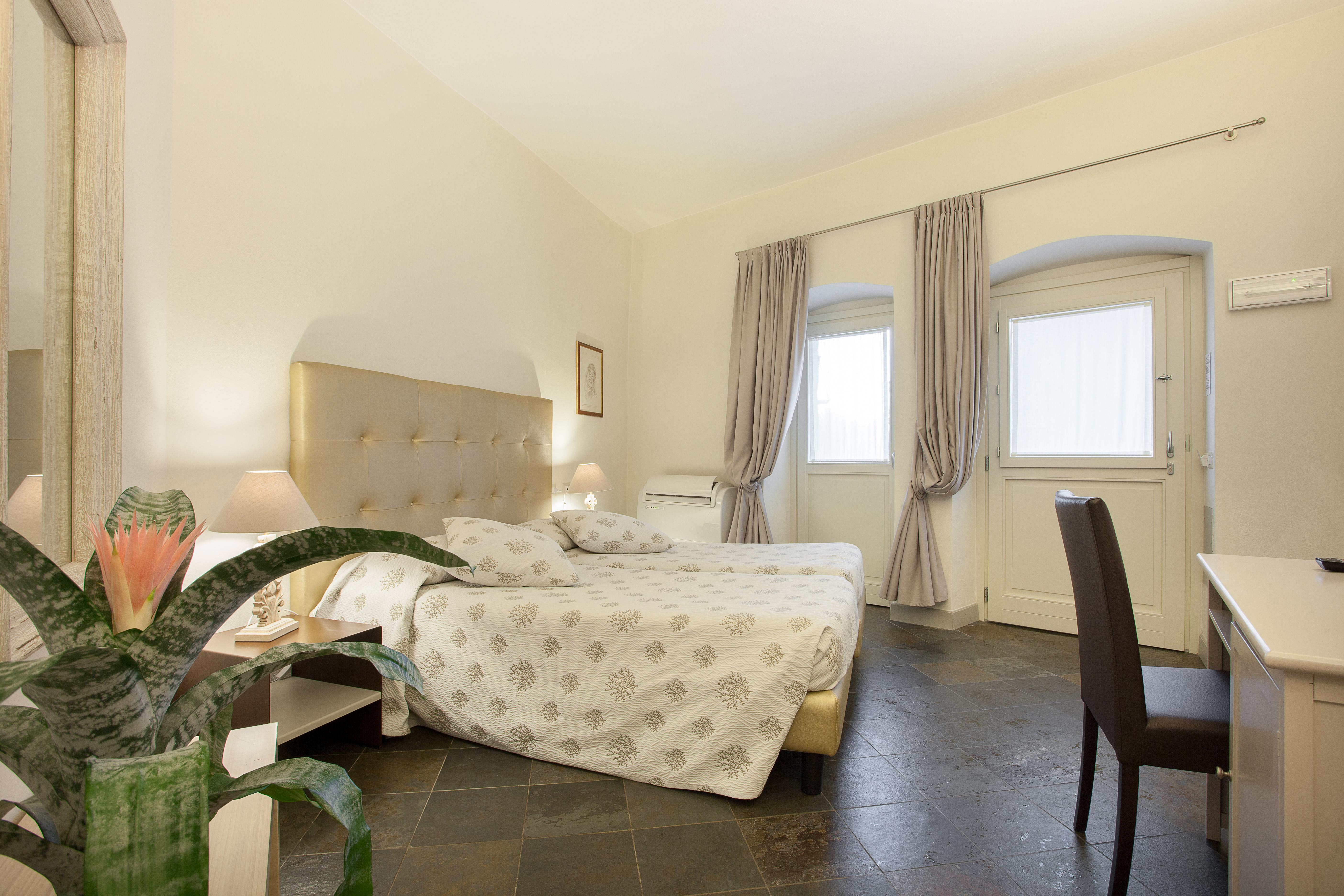 Hotel Maison Tresnuraghes Екстер'єр фото