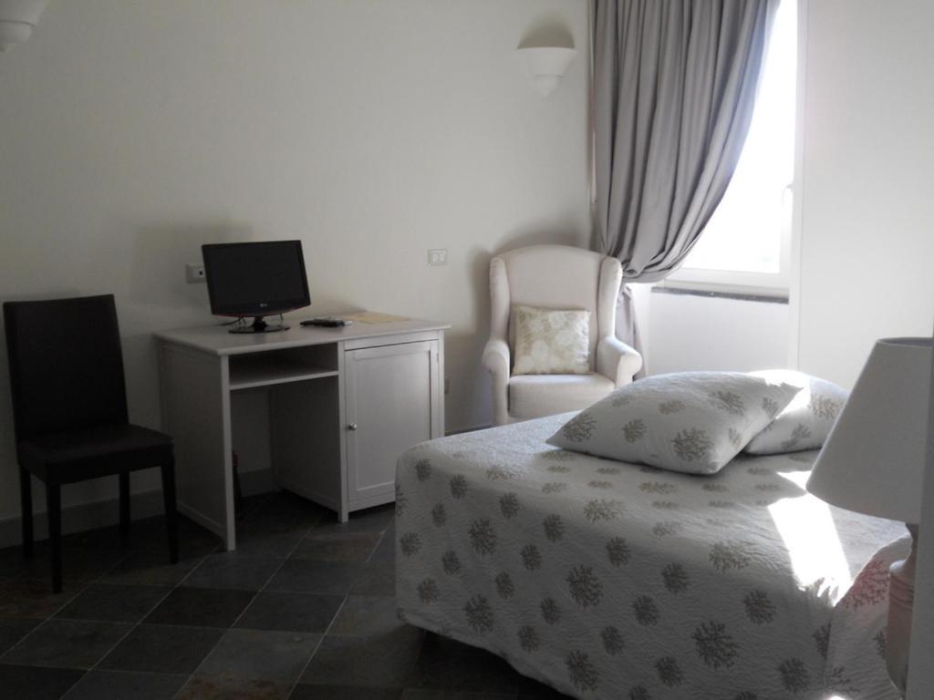 Hotel Maison Tresnuraghes Екстер'єр фото